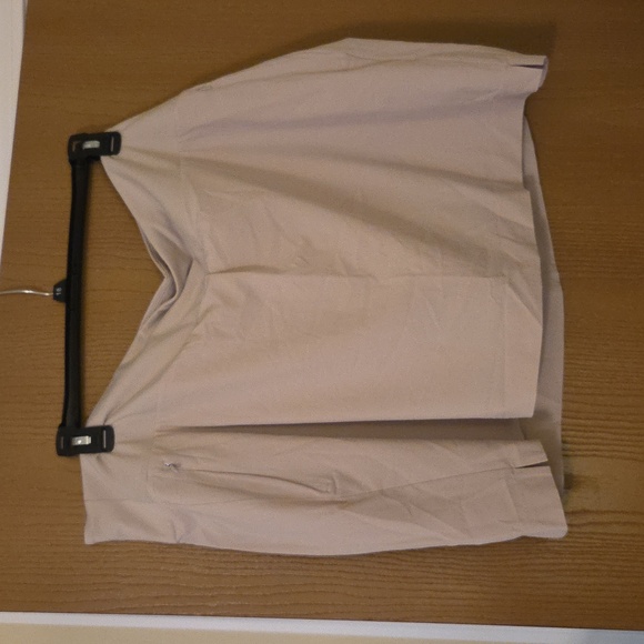 Athleta Pants - Athleta NWT Soho skort In a Beautiful Neutral Color